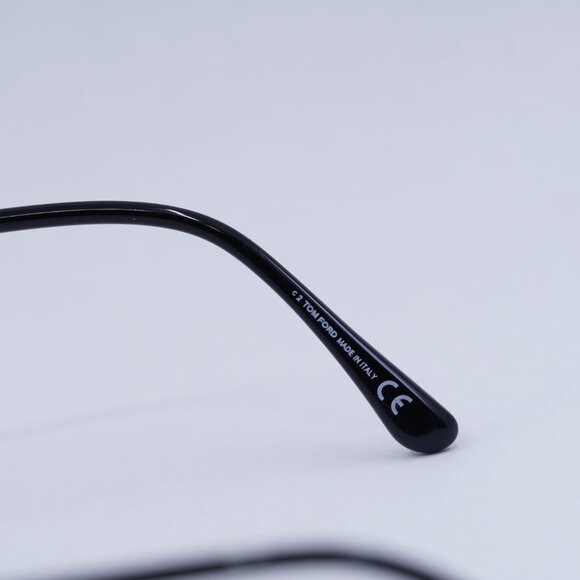 🕶️ New Tom Ford Sofi FT0840 01C Sunglasses - Black Frame, Smoke Mirror Lenses - Picture 7 of 11